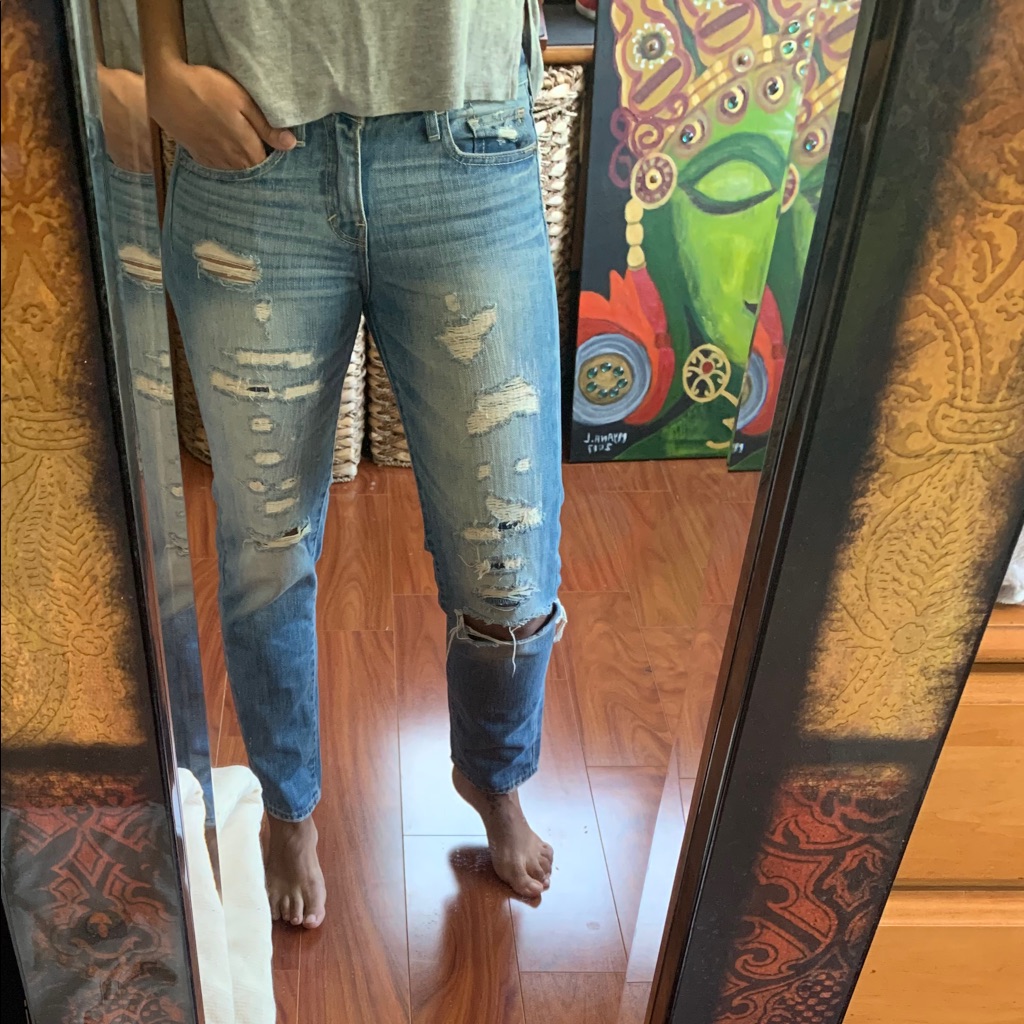 Abercrombie Destroyed Jeans